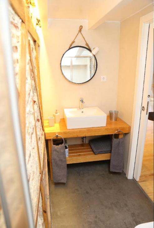 Telhados Do Chiado Apartment Lisbon